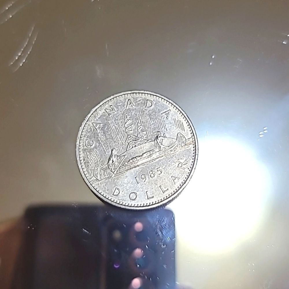 Canadian Silver $1 coin 1985 largest Canadian coin Mint used condition SILVER $$